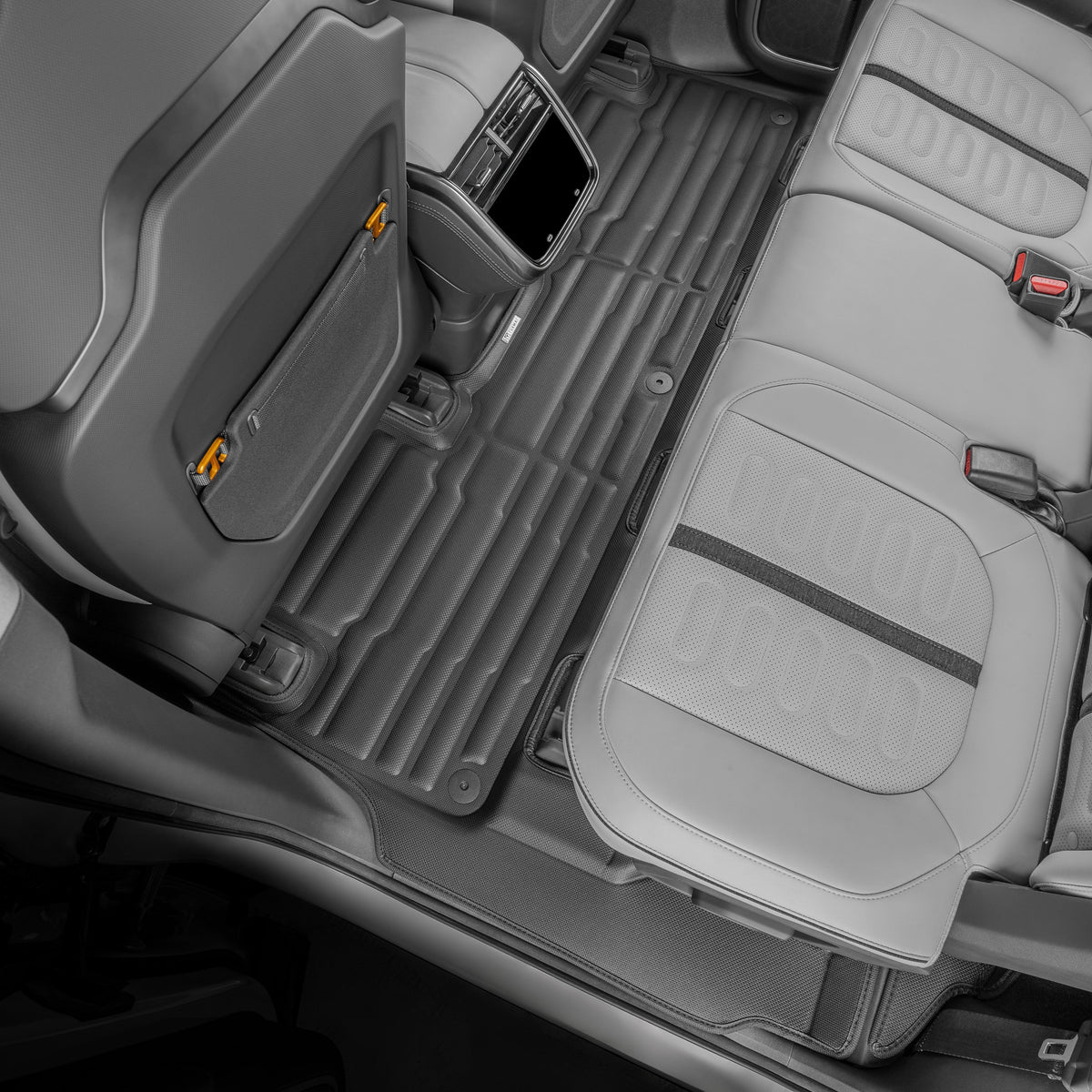 Rivian R1S 7-Seater